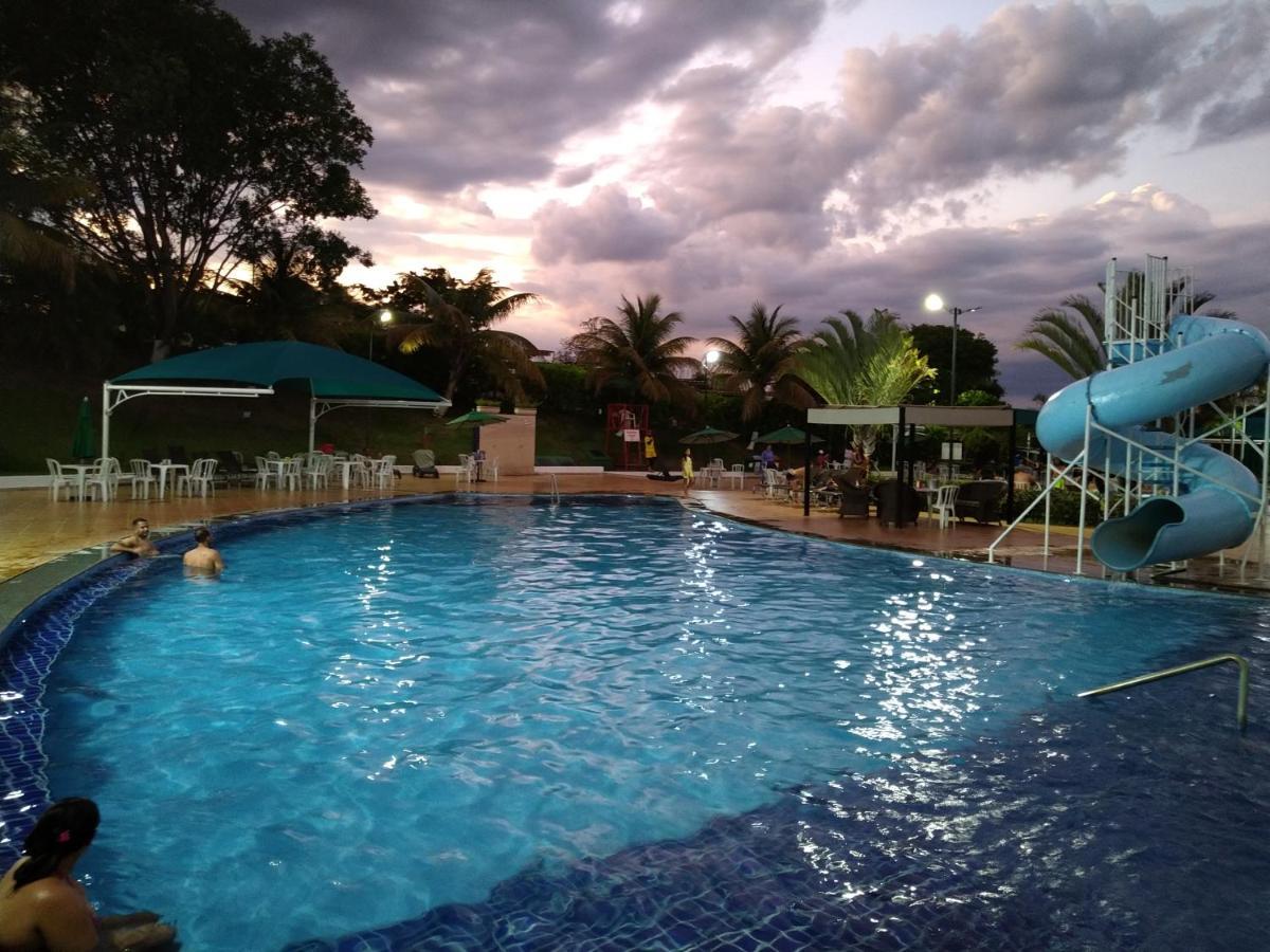 Apartamento Do Lago, Com Churrasqueira Privativa , Cozinha , Internet Banda Larga, Rampa Barco E Jet, Pesqueiro - B101 كلدس نوفاس المظهر الخارجي الصورة