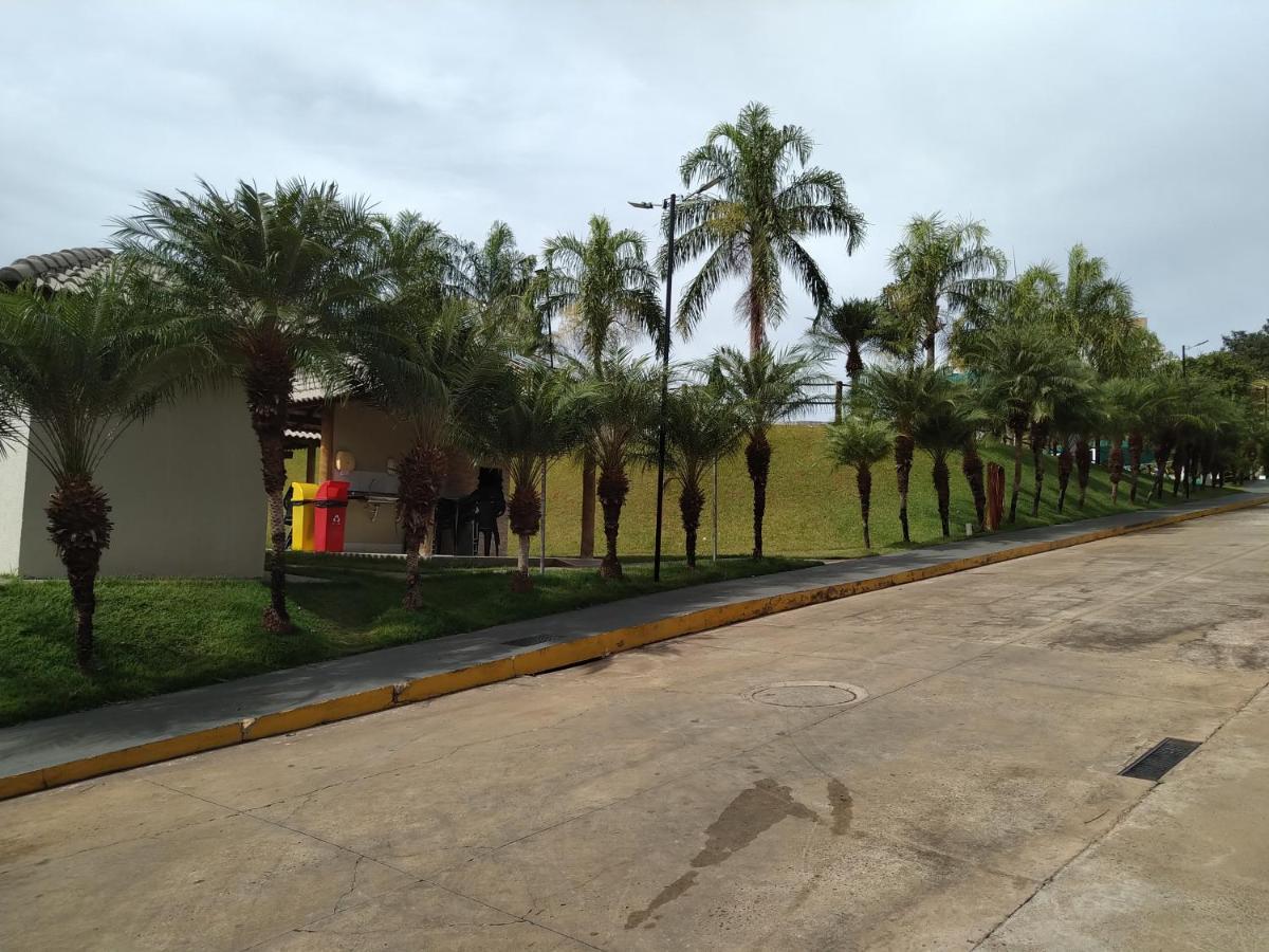 Apartamento Do Lago, Com Churrasqueira Privativa , Cozinha , Internet Banda Larga, Rampa Barco E Jet, Pesqueiro - B101 كلدس نوفاس المظهر الخارجي الصورة